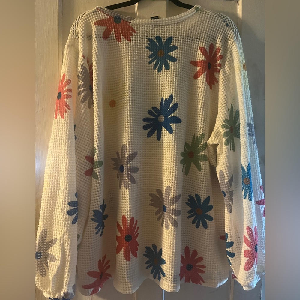 Pretty waffle knit long sleeve top